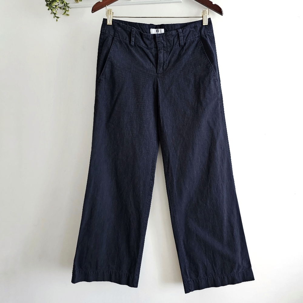 GAP Navy Gray Pinstripe Wide Leg Cropped Pants Mid Rise Cotton Size 2